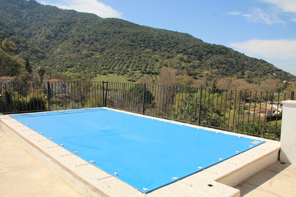 Gasthaus La Fuente De El Nacimiento Benamahoma Exterior foto