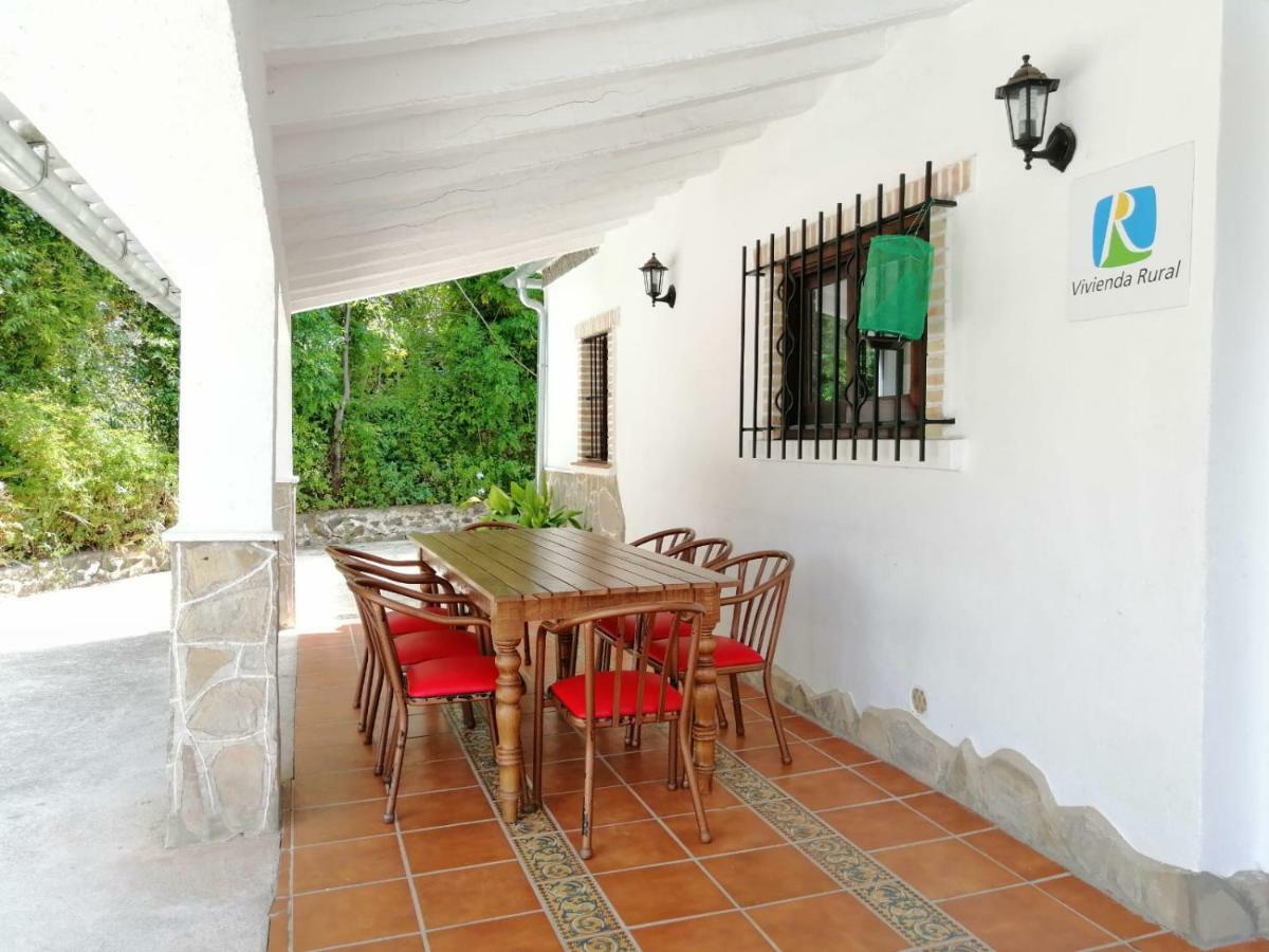 Gasthaus La Fuente De El Nacimiento Benamahoma Exterior foto